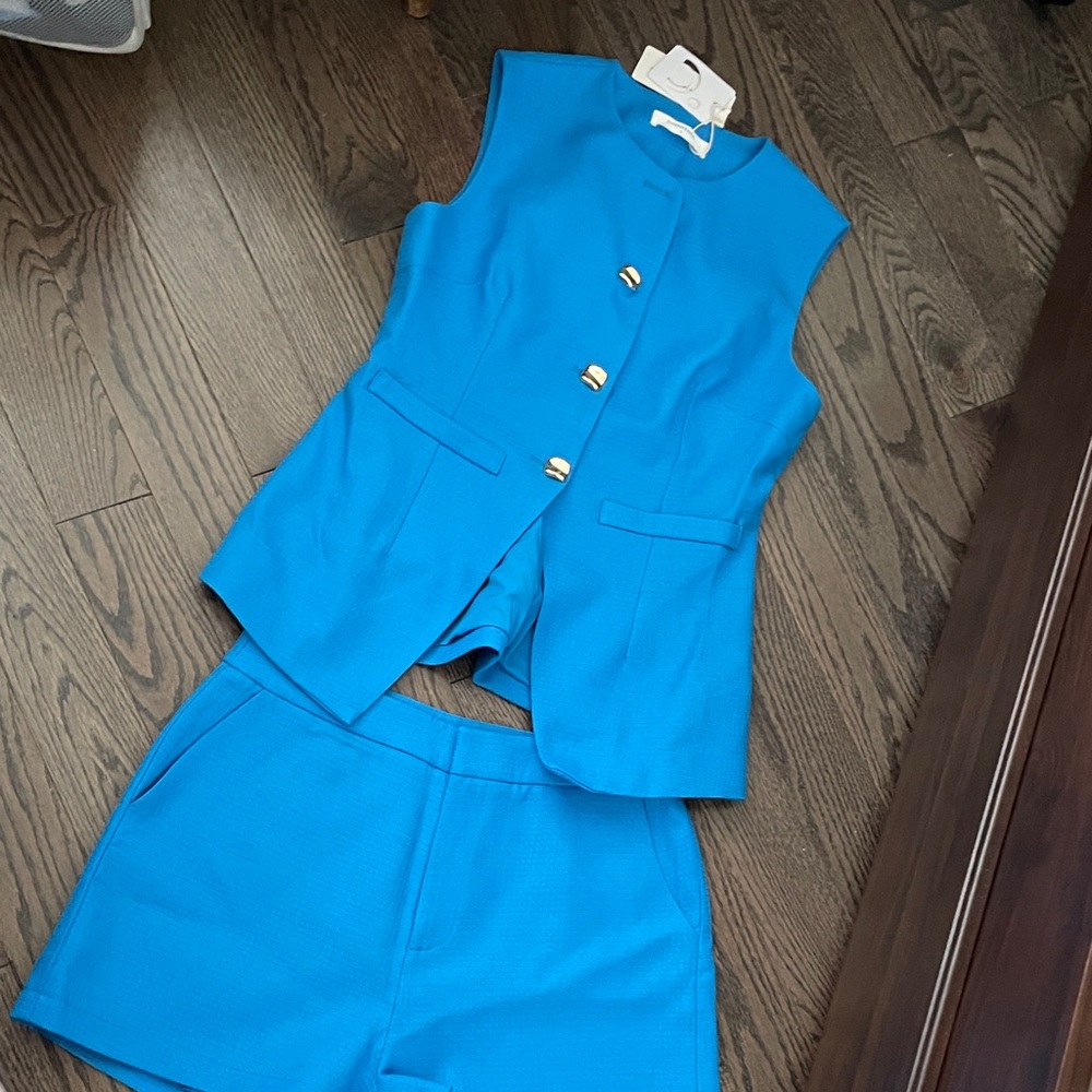 Commense Vibrant Blue Buttoned Jumpsuit Set